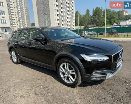 Чорний Вольво В90, об'ємом двигуна 1.97 л та пробігом 123 тис. км за 22600 $, фото 1 на Automoto.ua