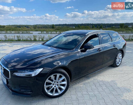 Чорний Вольво В90, об'ємом двигуна 2 л та пробігом 188 тис. км за 27200 $, фото 1 на Automoto.ua