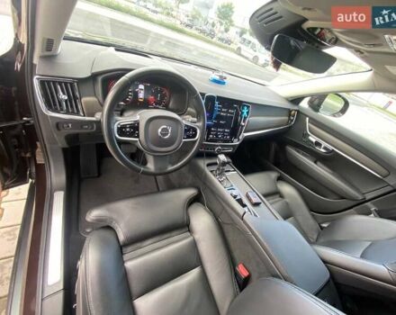 Вольво В90 2018 в Ровно на Automoto.ua Коричневый Вольво В90, объемом двигателя 1.97 л и пробегом 123 тыс. км за 31000 $, фото 17 на Automoto.ua