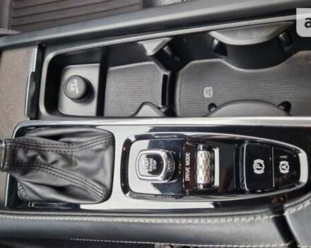 Коричневый Вольво В90, объемом двигателя 1.97 л и пробегом 69 тыс. км за 40500 $, фото 25 на Automoto.ua