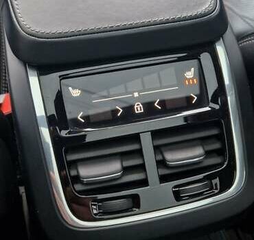 Коричневый Вольво В90, объемом двигателя 1.97 л и пробегом 69 тыс. км за 40500 $, фото 23 на Automoto.ua