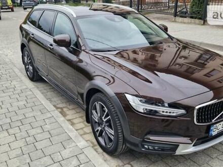 Коричневый Вольво В90, объемом двигателя 1.97 л и пробегом 69 тыс. км за 40500 $, фото 1 на Automoto.ua