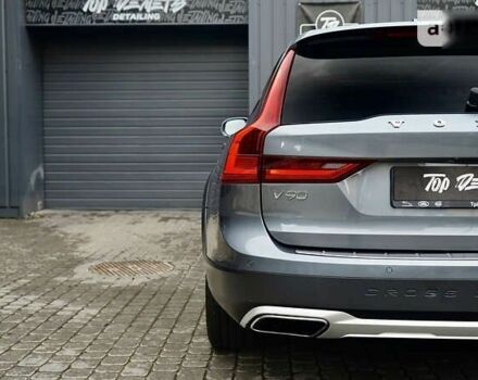 Вольво В90, объемом двигателя 2 л и пробегом 90 тыс. км за 24900 $, фото 13 на Automoto.ua