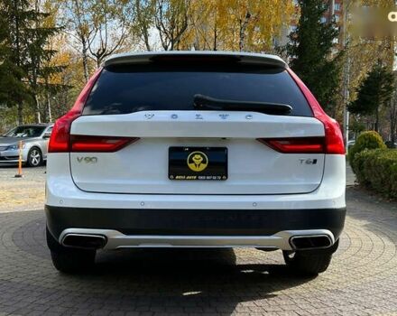 Вольво В90, объемом двигателя 2 л и пробегом 59 тыс. км за 36900 $, фото 5 на Automoto.ua