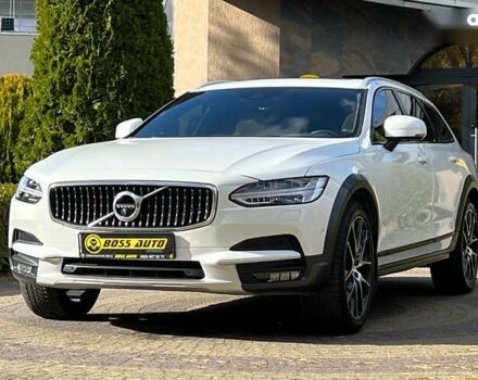 Вольво В90, объемом двигателя 2 л и пробегом 59 тыс. км за 36900 $, фото 2 на Automoto.ua