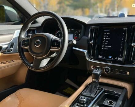 Вольво В90, объемом двигателя 2 л и пробегом 59 тыс. км за 36900 $, фото 21 на Automoto.ua