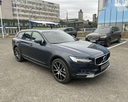 Вольво В90, объемом двигателя 2 л и пробегом 48 тыс. км за 35500 $, фото 2 на Automoto.ua