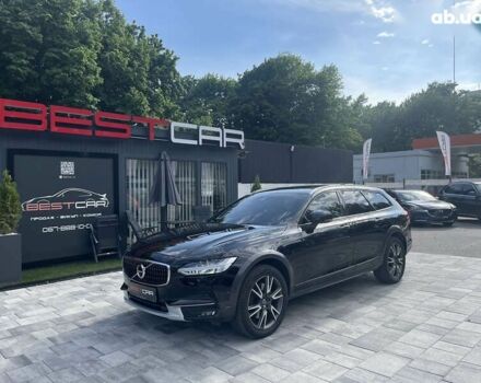 Вольво В90, объемом двигателя 2 л и пробегом 250 тыс. км за 33500 $, фото 1 на Automoto.ua