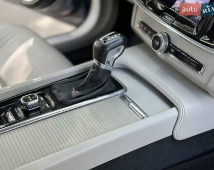 Сірий Вольво В90, об'ємом двигуна 1.97 л та пробігом 315 тис. км за 22500 $, фото 7 на Automoto.ua