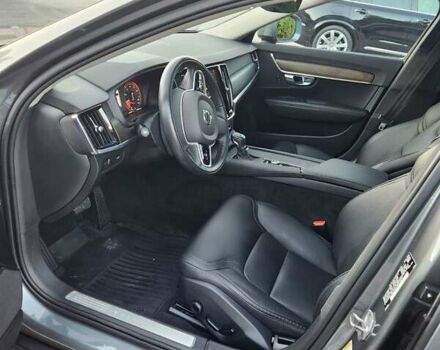 Серый Вольво В90, объемом двигателя 1.97 л и пробегом 167 тыс. км за 23900 $, фото 23 на Automoto.ua