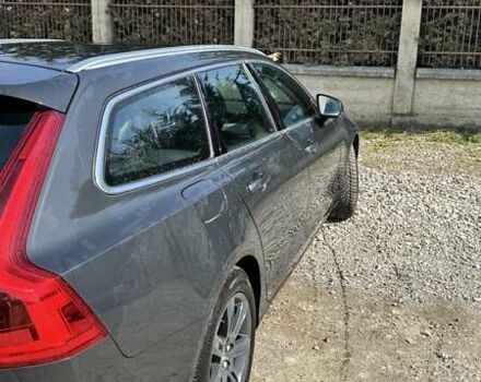 Серый Вольво В90, объемом двигателя 1.97 л и пробегом 220 тыс. км за 25000 $, фото 3 на Automoto.ua