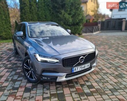 Серый Вольво В90, объемом двигателя 1.97 л и пробегом 167 тыс. км за 23900 $, фото 2 на Automoto.ua