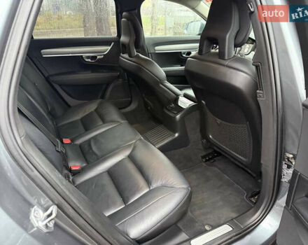 Сірий Вольво В90, об'ємом двигуна 1.97 л та пробігом 230 тис. км за 36500 $, фото 55 на Automoto.ua