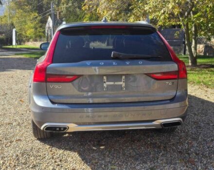 Серый Вольво В90, объемом двигателя 2 л и пробегом 64 тыс. км за 2600 $, фото 4 на Automoto.ua