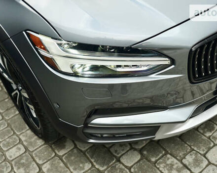 Серый Вольво В90, объемом двигателя 1.97 л и пробегом 90 тыс. км за 24900 $, фото 1 на Automoto.ua