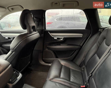 Сірий Вольво В90, об'ємом двигуна 1.97 л та пробігом 230 тис. км за 36500 $, фото 52 на Automoto.ua