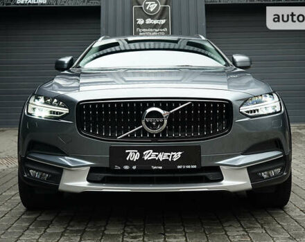 Серый Вольво В90, объемом двигателя 1.97 л и пробегом 90 тыс. км за 24900 $, фото 3 на Automoto.ua
