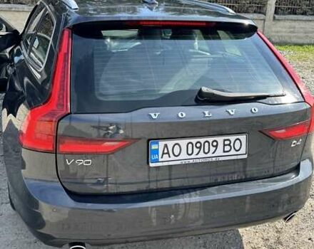 Серый Вольво В90, объемом двигателя 1.97 л и пробегом 220 тыс. км за 25000 $, фото 2 на Automoto.ua