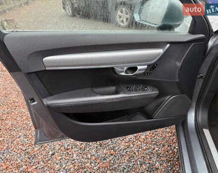 Сірий Вольво В90, об'ємом двигуна 1.97 л та пробігом 230 тис. км за 36500 $, фото 30 на Automoto.ua