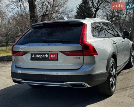 Серый Вольво В90, объемом двигателя 2 л и пробегом 174 тыс. км за 28290 $, фото 14 на Automoto.ua