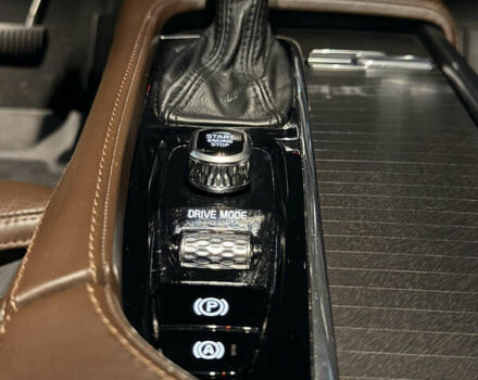 Серый Вольво В90, объемом двигателя 1.97 л и пробегом 161 тыс. км за 34126 $, фото 49 на Automoto.ua