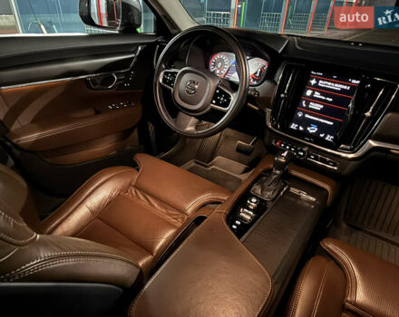 Серый Вольво В90, объемом двигателя 1.97 л и пробегом 161 тыс. км за 34126 $, фото 51 на Automoto.ua