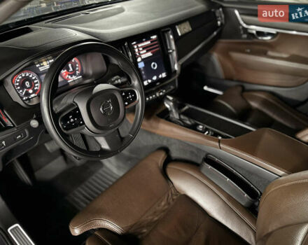 Серый Вольво В90, объемом двигателя 1.97 л и пробегом 161 тыс. км за 34126 $, фото 53 на Automoto.ua