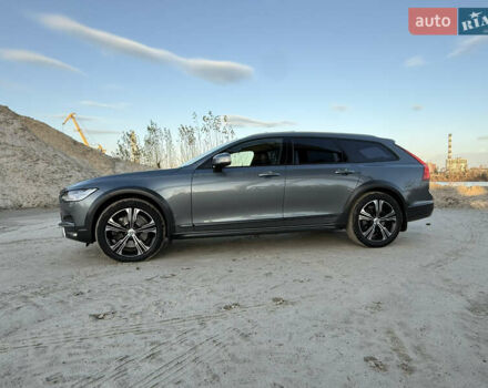 Серый Вольво В90, объемом двигателя 1.97 л и пробегом 161 тыс. км за 34126 $, фото 9 на Automoto.ua