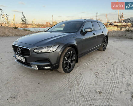 Серый Вольво В90, объемом двигателя 1.97 л и пробегом 161 тыс. км за 34126 $, фото 8 на Automoto.ua