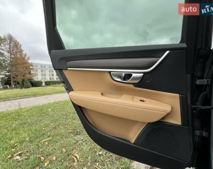 Серый Вольво В90, объемом двигателя 1.97 л и пробегом 107 тыс. км за 31000 $, фото 74 на Automoto.ua