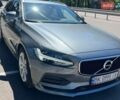 Серый Вольво В90, объемом двигателя 1.97 л и пробегом 160 тыс. км за 25500 $, фото 1 на Automoto.ua