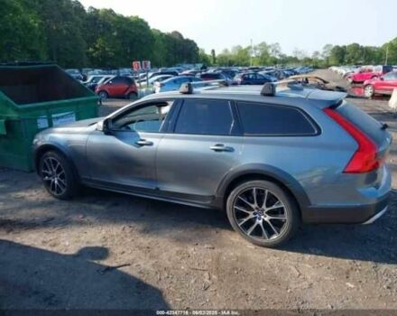 Серый Вольво В90, объемом двигателя 2 л и пробегом 30 тыс. км за 7000 $, фото 13 на Automoto.ua