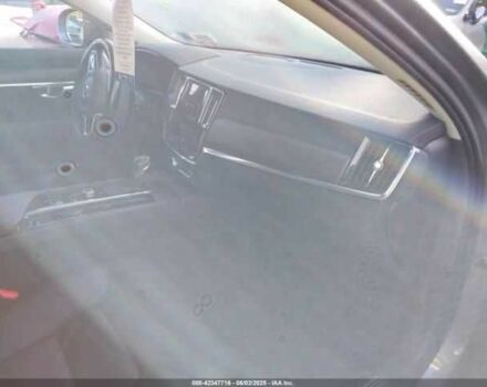 Серый Вольво В90, объемом двигателя 2 л и пробегом 30 тыс. км за 7000 $, фото 4 на Automoto.ua