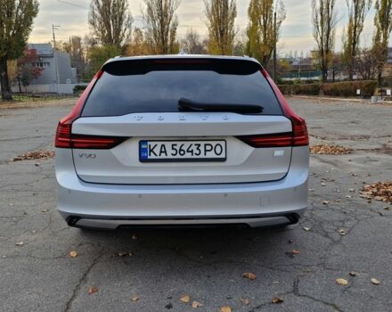 Серый Вольво В90, объемом двигателя 2 л и пробегом 68 тыс. км за 63231 $, фото 5 на Automoto.ua