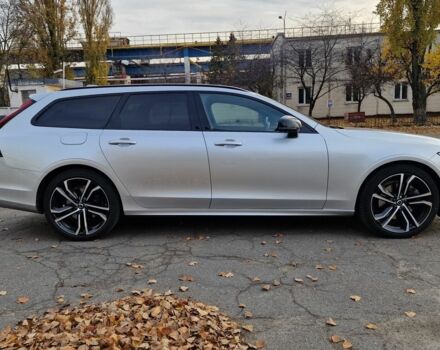 Серый Вольво В90, объемом двигателя 2 л и пробегом 68 тыс. км за 63231 $, фото 3 на Automoto.ua