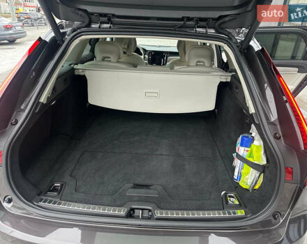 Серый Вольво В90, объемом двигателя 1.97 л и пробегом 50 тыс. км за 58000 $, фото 19 на Automoto.ua