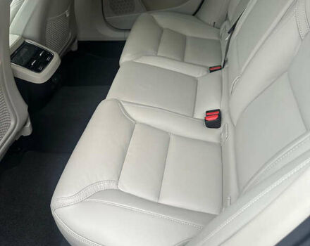 Серый Вольво В90, объемом двигателя 1.97 л и пробегом 50 тыс. км за 58000 $, фото 25 на Automoto.ua