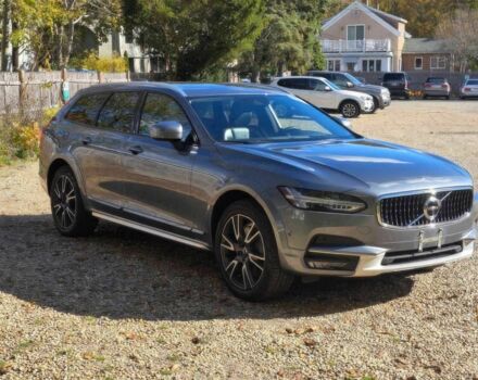 Серый Вольво В90, объемом двигателя 2 л и пробегом 64 тыс. км за 2600 $, фото 1 на Automoto.ua