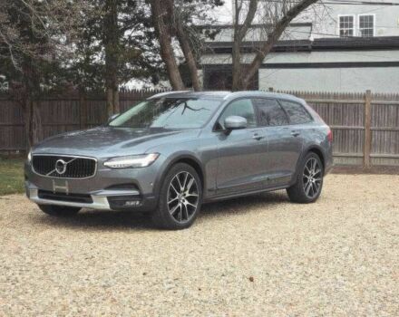 Серый Вольво В90, объемом двигателя 2 л и пробегом 89 тыс. км за 4100 $, фото 1 на Automoto.ua