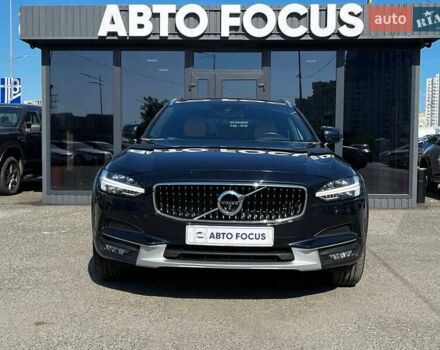 Синій Вольво В90, об'ємом двигуна 1.97 л та пробігом 144 тис. км за 26990 $, фото 3 на Automoto.ua