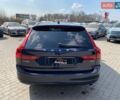Синий Вольво В90, объемом двигателя 1.97 л и пробегом 204 тыс. км за 18900 $, фото 5 на Automoto.ua