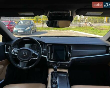 Синій Вольво В90, об'ємом двигуна 1.97 л та пробігом 144 тис. км за 26990 $, фото 39 на Automoto.ua