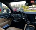 Вольво В90 2017 в Киеве на Automoto.ua Синий Вольво В90, объемом двигателя 1.97 л и пробегом 142 тыс. км за 26990 $, фото 40 на Automoto.ua