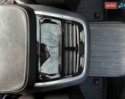 Синий Вольво В90, объемом двигателя 1.97 л и пробегом 106 тыс. км за 31700 $, фото 7 на Automoto.ua