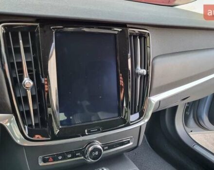 Синій Вольво В90, об'ємом двигуна 1.97 л та пробігом 124 тис. км за 31000 $, фото 29 на Automoto.ua