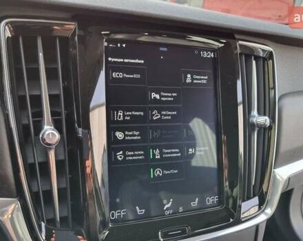 Синій Вольво В90, об'ємом двигуна 1.97 л та пробігом 124 тис. км за 31000 $, фото 34 на Automoto.ua