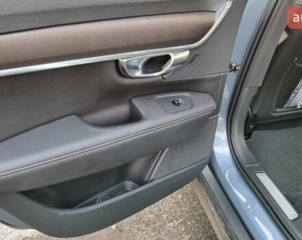 Синій Вольво В90, об'ємом двигуна 1.97 л та пробігом 124 тис. км за 31000 $, фото 21 на Automoto.ua