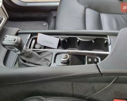 Синій Вольво В90, об'ємом двигуна 1.97 л та пробігом 124 тис. км за 31000 $, фото 27 на Automoto.ua