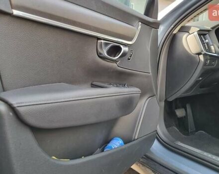 Синій Вольво В90, об'ємом двигуна 1.97 л та пробігом 124 тис. км за 31000 $, фото 31 на Automoto.ua