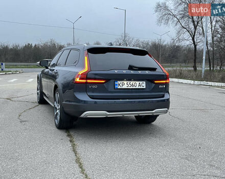 Синий Вольво В90, объемом двигателя 1.97 л и пробегом 35 тыс. км за 46900 $, фото 7 на Automoto.ua